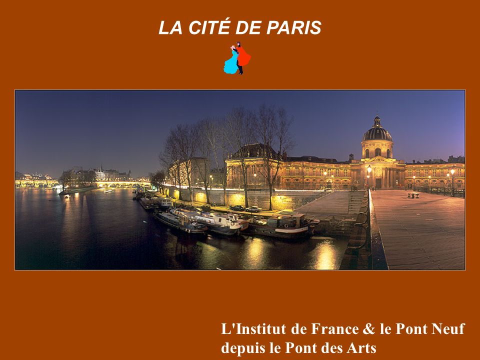 Place de la Concorde, au crépuscule… LA CITÉ DE PARIS