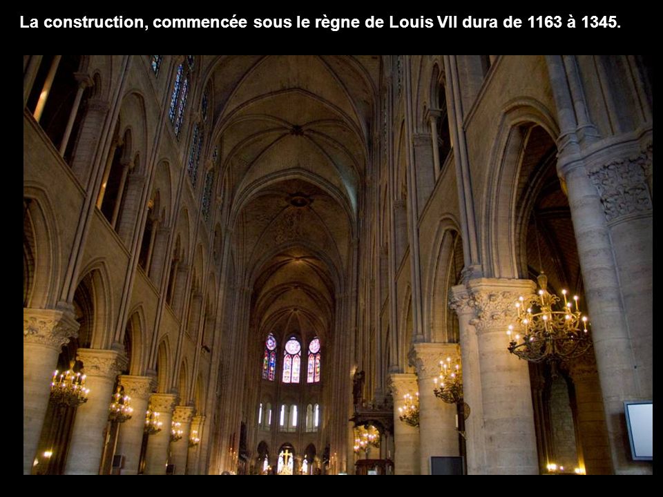 Notre-Dame de Paris nest pas la plus vaste des cathédrales françaises, mais elle est lune des plus remarquables quait produites larchitecture gothique en France et en Europe.